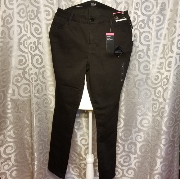 ana skinny jeans plus size